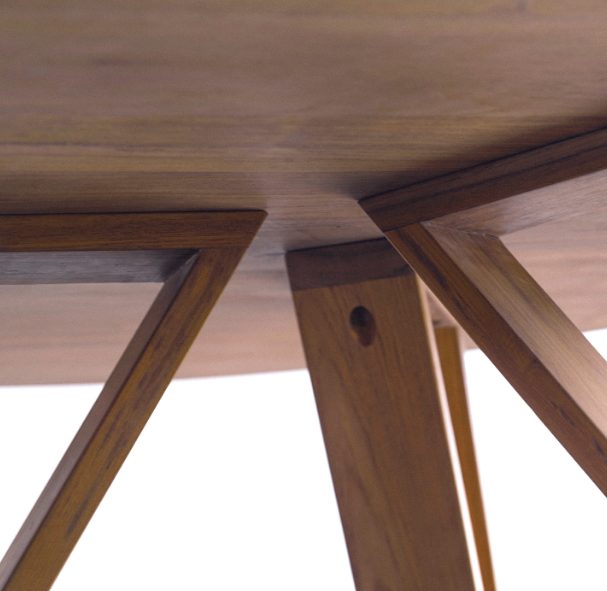 Teak round dining table — Teak Series