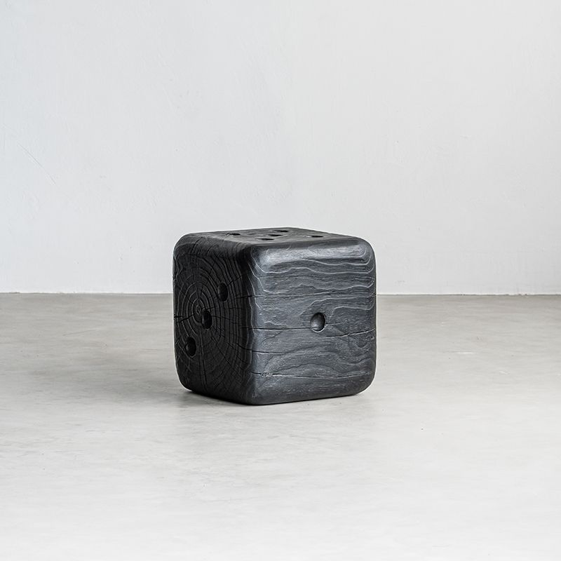 Solid pine log stools Q/R — Charcoal Series